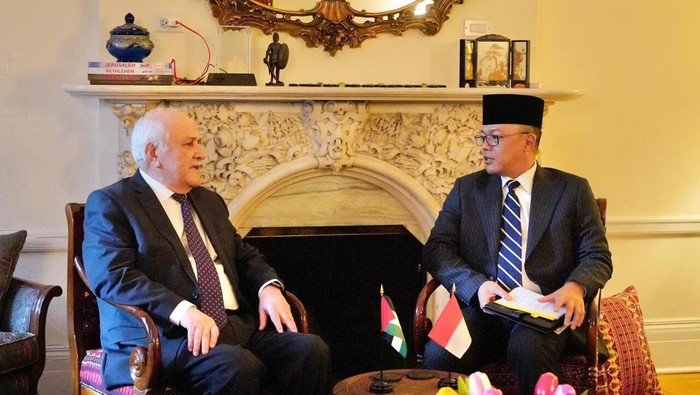 Menteri Luar Negeri RI, Sugiono, melakukan pertemuan bilateral dengan Wakil Tetap Palestina untuk PBB, Menteri Riyad Mansour