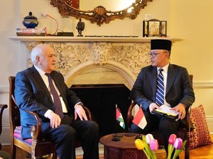 Menlu Sugiono Tegaskan Dukungan RI Saat Bertemu Wakil Tetap Palestina untuk PBB