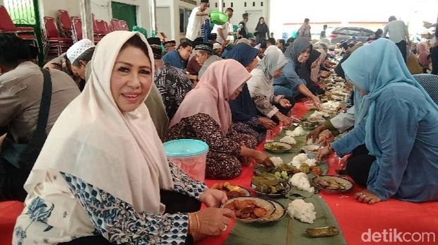 Momen hangat saat kades sultan Majalengka munggahan bersama warga.