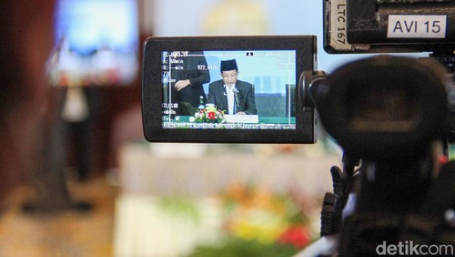 Sidang isbat digelar di Hotel Borobudur Jakarta dan dihadiri sejumlah pejabat serta perwakilan ormas Islam, Selasa (17/2/2026).