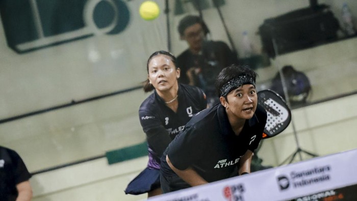 Atlit MBB Athletics, Fadona Kusuma dan Novela Reza, menjadi juara di sektor putri Sirkuit Nasional Padel 2026 Seri Jakarta. MBB Athletics ke depan punya misi membawa nama Indonesia harum.