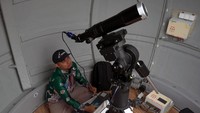Rukyatul hilal digelar Kantor Wilayah Kementerian Agama Provinsi Sulawesi Selatan untuk mengetahui ketinggian hilal menjelang Ramadan 1447 H. Foto: ANTARA FOTO/Hasrul Said
