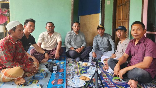 Pemprov NTB mendatangi rumah keluarga Norida Akmal Ayob di Dusun Benjelo, Desa Ubung, Kecamatan Jonggat, Lombok Tengah. (Dok. Pemprov NTB)