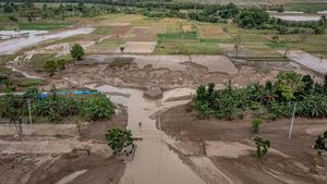 Penampakan Tanggul Sungai Tuntang Jebol, Jalur Semarang-Purwodadi Lumpuh