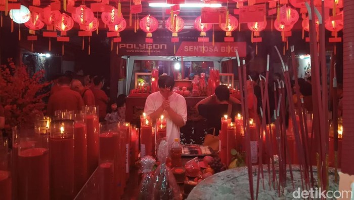 Perayaan Imlek di Vihara Budi Asih Purwakarta.