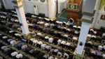 Potret Salat Tarawih Perdana Warga Muhammadiyah di Berbagai Daerah