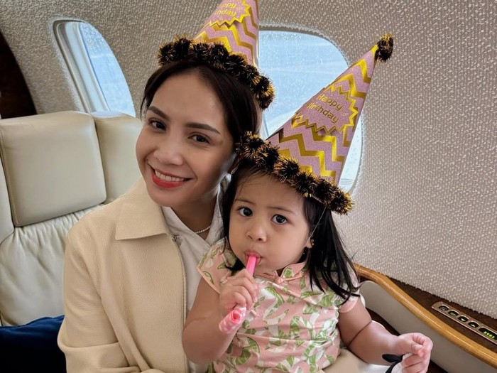 Raffi Ahmad dan Nagita Slavina ulang tahun.