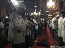 Masjid Gedhe Kauman Jogja Gelar Tarawih Perdana, Jemaah Tumpah Ruah