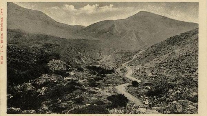 Suasana Gunung Papandayan & Situ Bagendit
