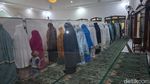 Potret Salat Tarawih Pertama Warga Muhammadiyah di Nganjuk