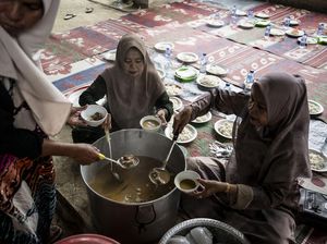 10 Tradisi Lebaran Unik Masyarakat Indonesia, Ada Asal Daerahmu?