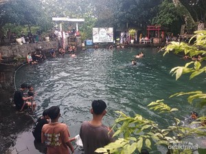 Kemeriahan Umbul Besuki Saat Padusan