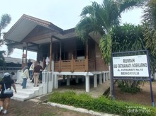 Menelusuri Jejak Ibu Negara Pertama di Rumah Fatmawati, Bengkulu