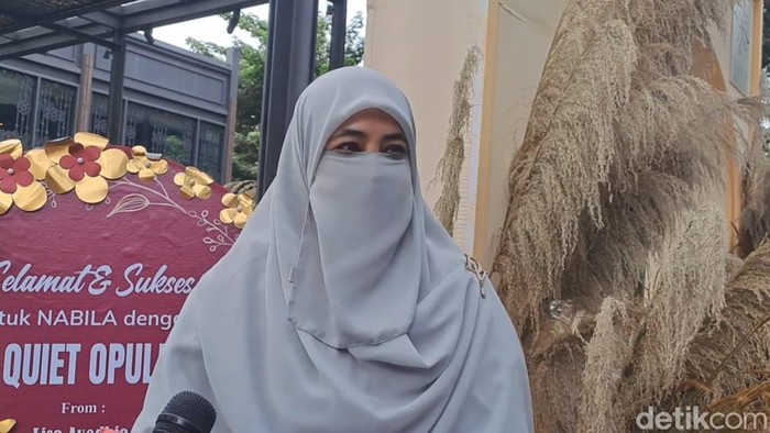 Umi Pipik ditemui di kawasan Senayan, Jakarta, Selasa (17/2/2026).