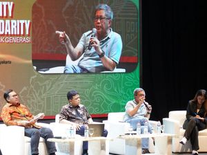 Catatan Hasto-Rocky Gerung soal Pendidikan: Defisit Nilai-Tak Sentuh Masalah