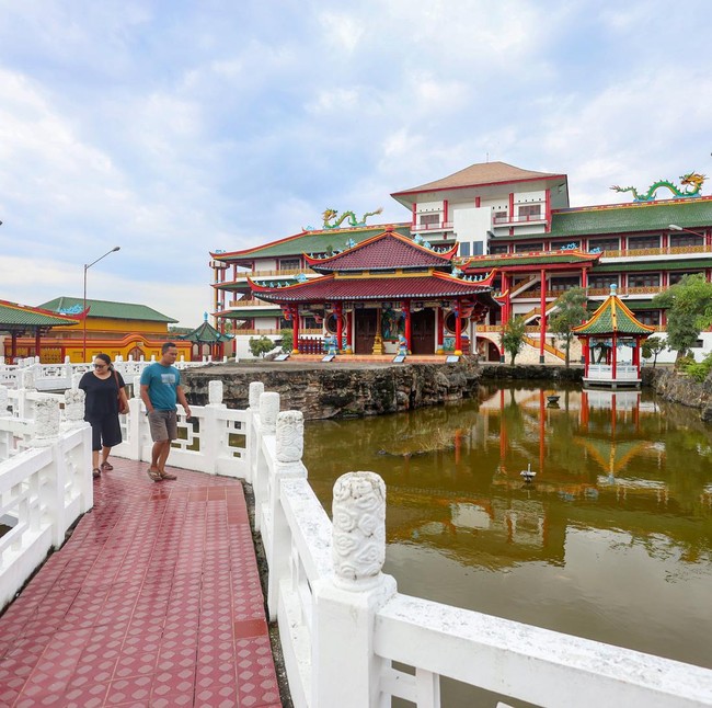 Wisata Religi Klenteng Kwan Sing Bio Jadi Daya Tarik Pantura