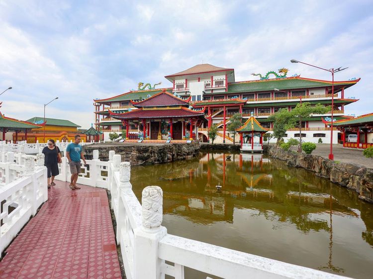 Wisata Religi Klenteng Kwan Sing Bio Jadi Daya Tarik Pantura