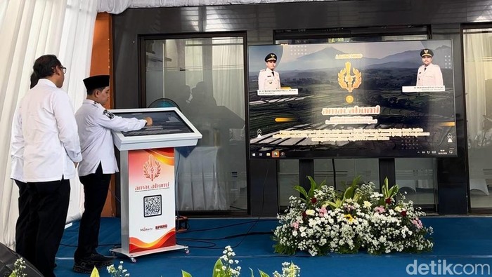Badan Pengelolaan Keuangan dan Aset Daerah (BPKAD) Kabupaten Mojokerto buat palikasi Amawa Bumi