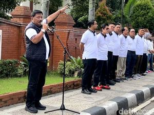 Bupati Marhaen Pimpin Kerja Bakti Serentak se-Nganjuk dalam Indonesia Asri