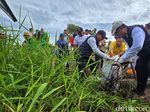 Munggahan Ala Bupati Sukabumi, Bikin Alun-alun Gadobangkong Kinclong