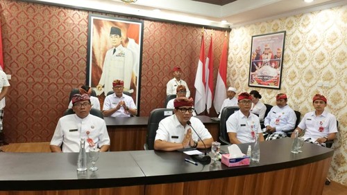 Bupati Tabanan I Komang Gede Sanjaya memimpin pelantikan dan pengambilan sumpah/janji jabatan pejabat pimpinan tinggi pratama, administrator, dan pengawas Pemkab Tabanan, Rabu (18/2/2026). (Foto: Dok. Istimewa)