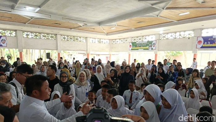 Gubernur Sumsel Herman Deru saat kegiatan pemantauan aktif pencegahan dengue.