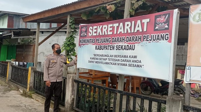 Ipda Subhan Syah Khan gagas komunitas pejuang darah di Sekadau, Kalbar