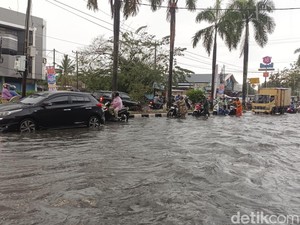 Medan-Deli Serdang Berpotensi Diguyur Hujan Malam Ini