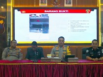 Belajar dari Mana Tersangka Pembuat SIM Palsu untuk Sopir Cahaya Trans?