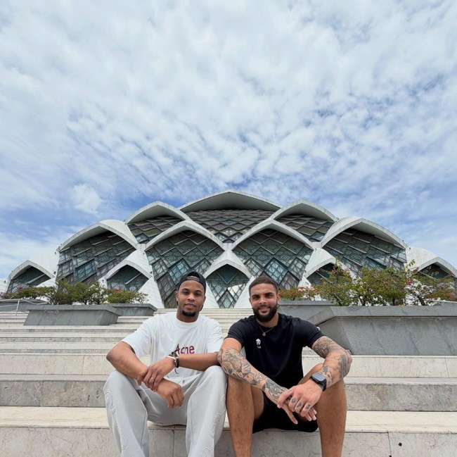 Ini Masjid Al Jabbar yang Disebut Kurzawa Masjid Paling Indah di Dunia