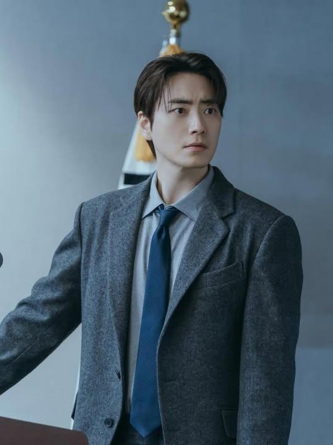 Lee Jun Hyuk, Aktor The Art of Sarah Ternyata Berdarah Bangsawan