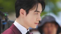 Lee Jun Hyuk, Aktor The Art of Sarah Ternyata Berdarah Bangsawan