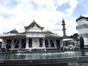 Masjid Agung Palembang Siapkan 1.000 Porsi Buka Puasa