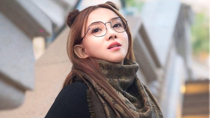 Meisita Lomania Ke-trigger Epstein Files, Ingat Trauma Masa Lalu