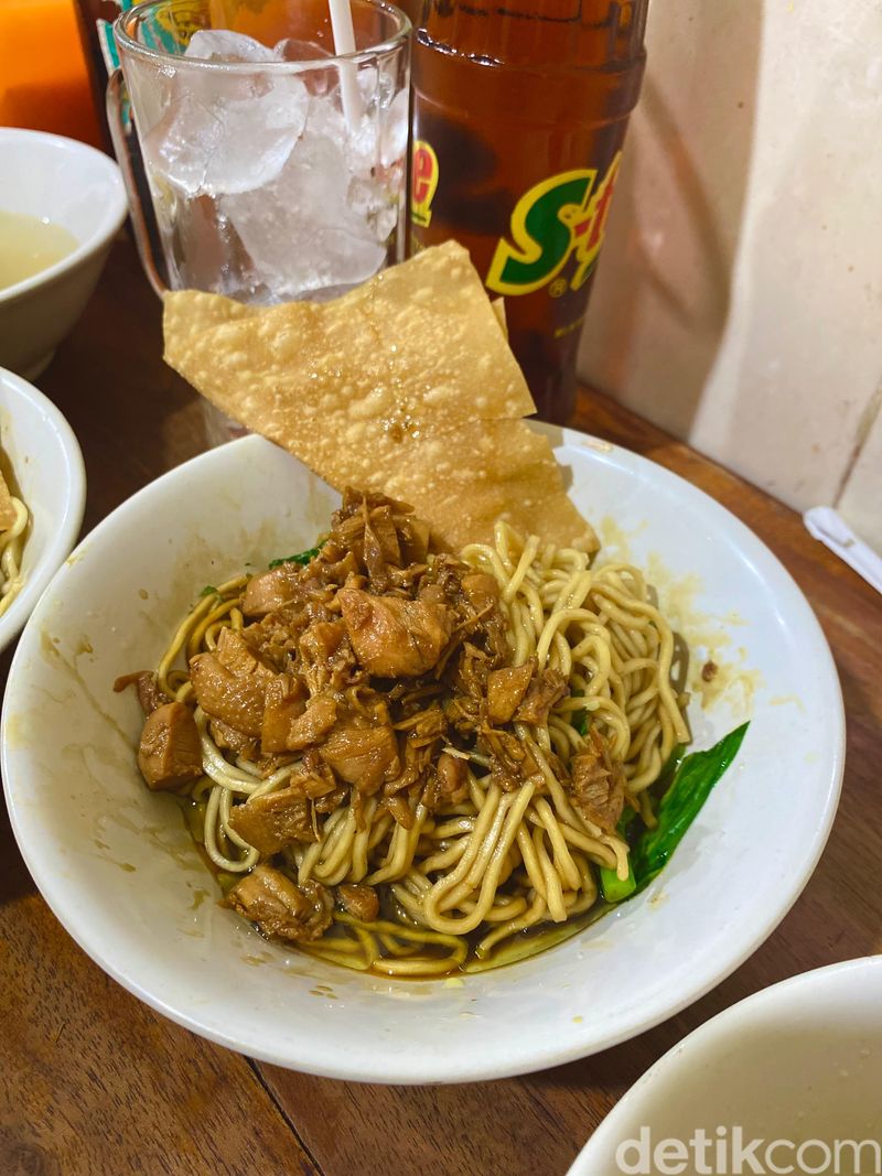 Mie Ayam dan Bakso