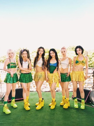 NMIXX Siap Lanjutkan Sukses Blue Valentine ke Heavy Serenade