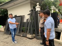 Pagar Rumah Jusuf Kalla Rusak Diseruduk Mobil Hyundai Santa Fe