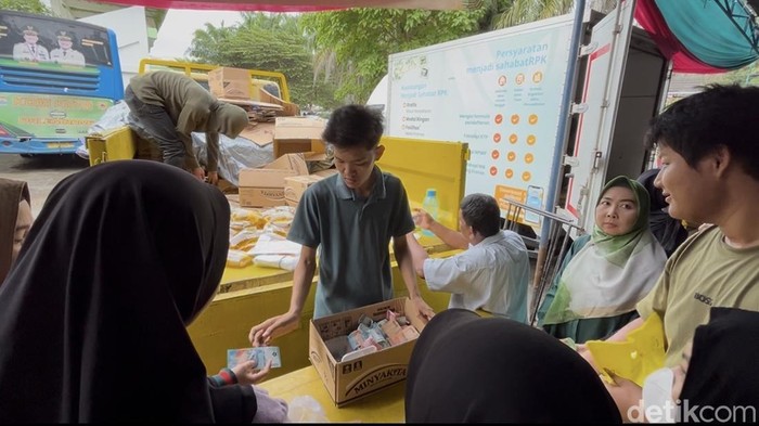 Pasar Murah dalam rangka menyambut Bulan Suci Ramadan dan menjelang Hari Raya Idul Fitri 1447 H di Palembang