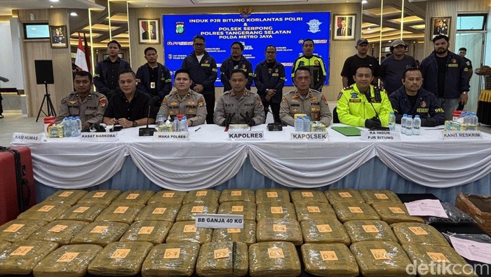 40 Kg Ganja Ditemukan di Tangsel, Pengedar dari Sumut Tertangkap
