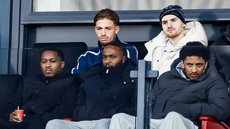 Demi Sterling, Feyenoord Sampai Latihan ke Luar Negeri