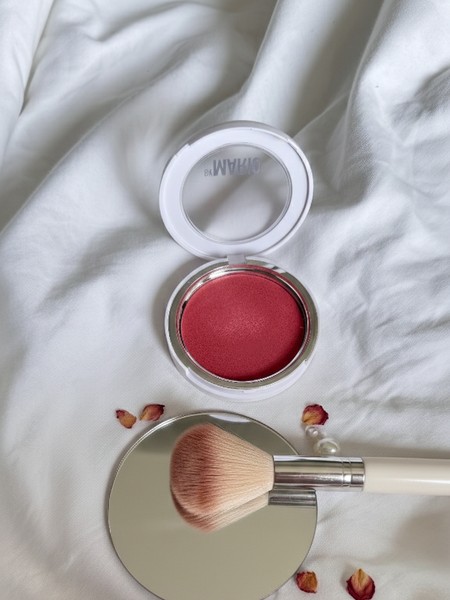 Review Cream Blush Makeup by Mario Setelah Sebulan Pakai, Worth It atau Tidak?