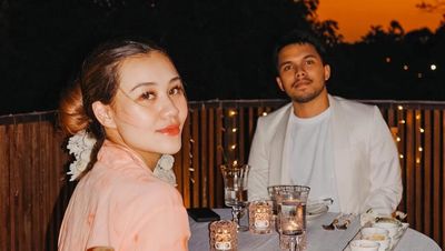 So Sweet! Thariq Halilintar dan Aaliyah Massaid Kulineran di Jepang hingga Barcelona