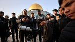 Tarawih Perdana Ramaikan Kompleks Al-Aqsa