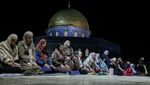 Tarawih Perdana Ramaikan Kompleks Al-Aqsa
