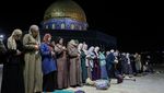 Tarawih Perdana Ramaikan Kompleks Al-Aqsa