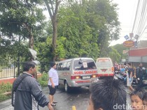 Puluhan Atap Rumah di Semarang Roboh Imbas Hujan-Angin Kencang