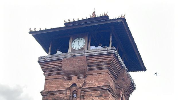 Tradisi Dandangan Kudus Prosesi Tradisi Dandangan di kawasan Menara, Masjid, dan Makam Sunan Kudus, Rabu (18/2/2026).