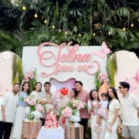 Acara ulang tahun digelar secara outdoor dan ramai dihadiri keluarga serta kerabat artis. Aaliyah Massaid, Thariq Halilintar, Rossa, hingga Lyodra terlihat turut hadir. Foto: Instagram/@mykylinz_