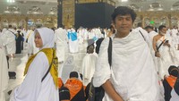 Viral Berawal dari 'Photobomb' Saat Umrah, Pasangan Ini Berakhir Menikah