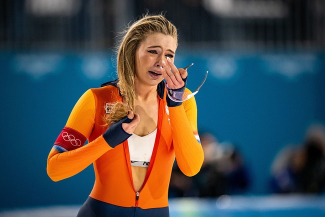 Hal tersebut menjadi perhatian karena dianggap sebagai iklan atau aksi marketing. Dilansir The Sun, ahli marketing menyebut ia bisa jadi mendapat $ 1 juta atau Rp 16 miliaran. Foto: Anadolu via Getty Images/Anadolu